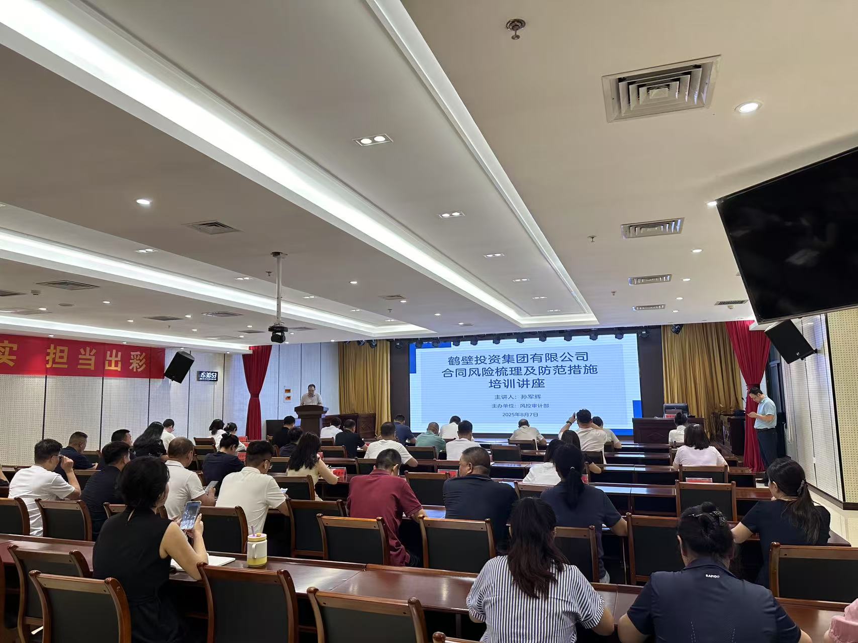 bcf558e80105b9242bca47683a60fd01